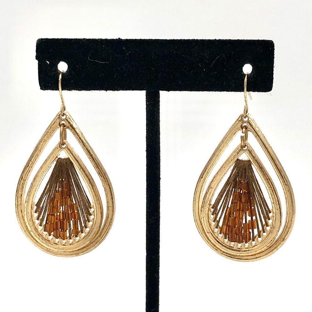 🍭6/$30 Dangle Earrings in Gold tone